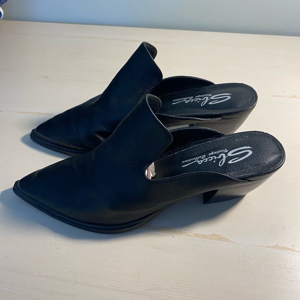Sbicca Black Vintage Collection Soft Leather Pointed Mules